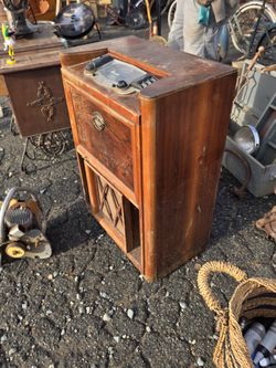 Is antique radio