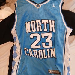  Michael Jordan North Carolina Basketball Jersey Size M