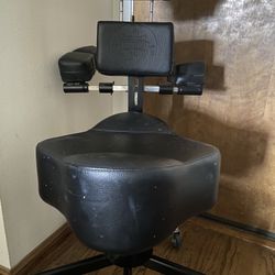 Ink Bed Ergonomic Artist Stool