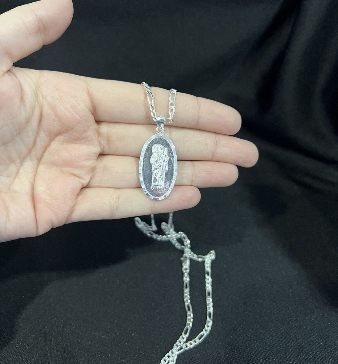 925 Sterling Silver St Jude San Judas Virgen Virgin Medal & Figaro Chain