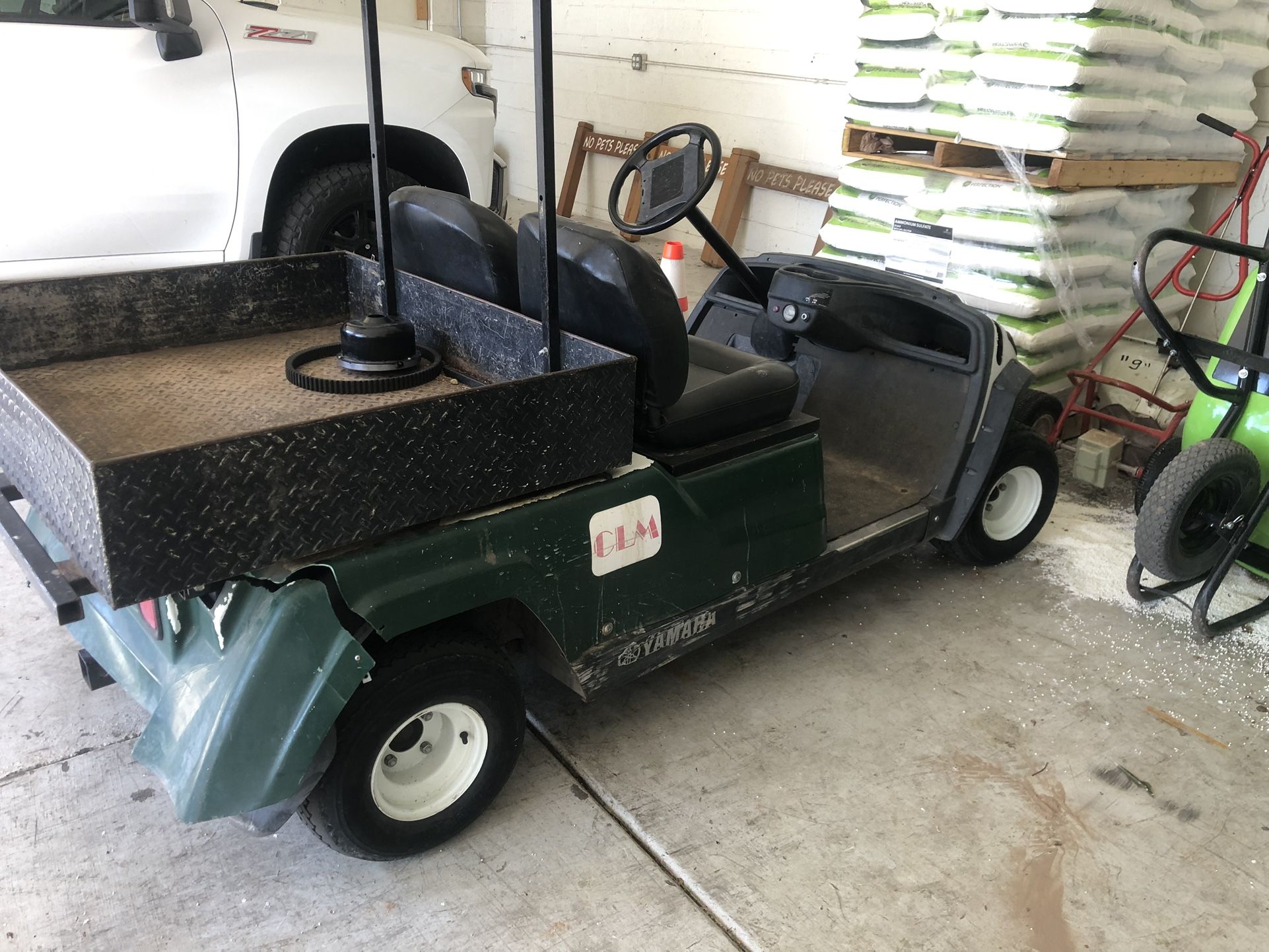 2011 Yamaha gas golf Cart for Sale in Scottsdale, AZ OfferUp