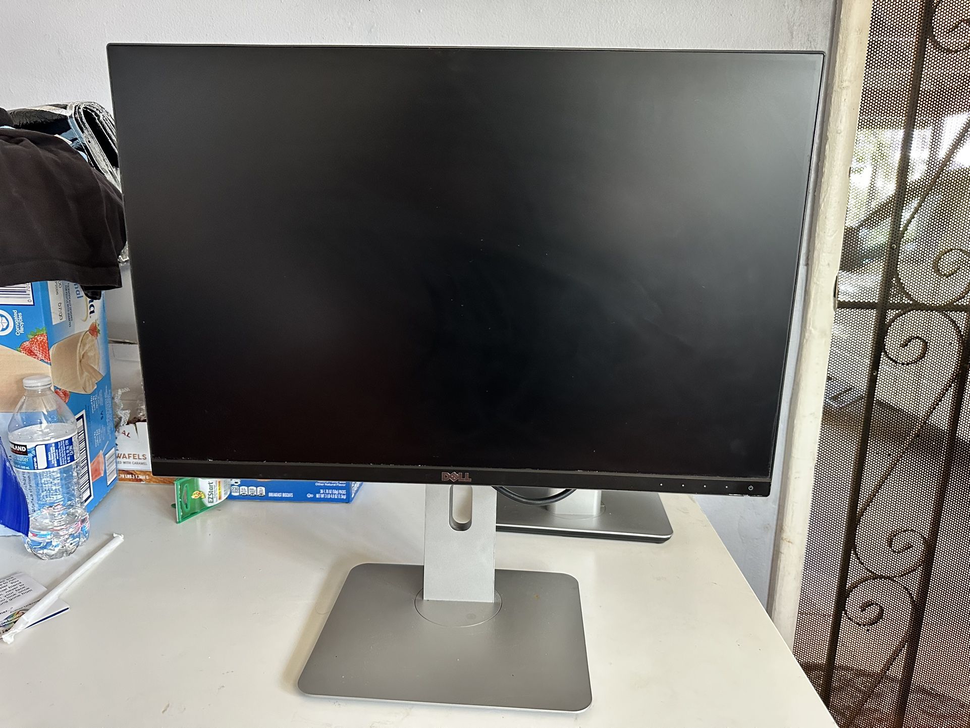 Dell U2415 24in Widescreen Ultrasharp Monitor