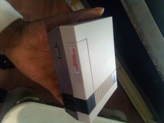Nintendo TV Plug In Play !!!! With Game