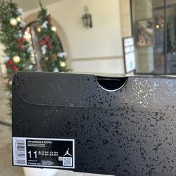 Jordan four black cat