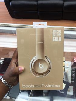 Beats solo 2 wireless sealed in box