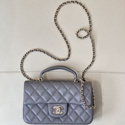 A classic women's shoulder bag