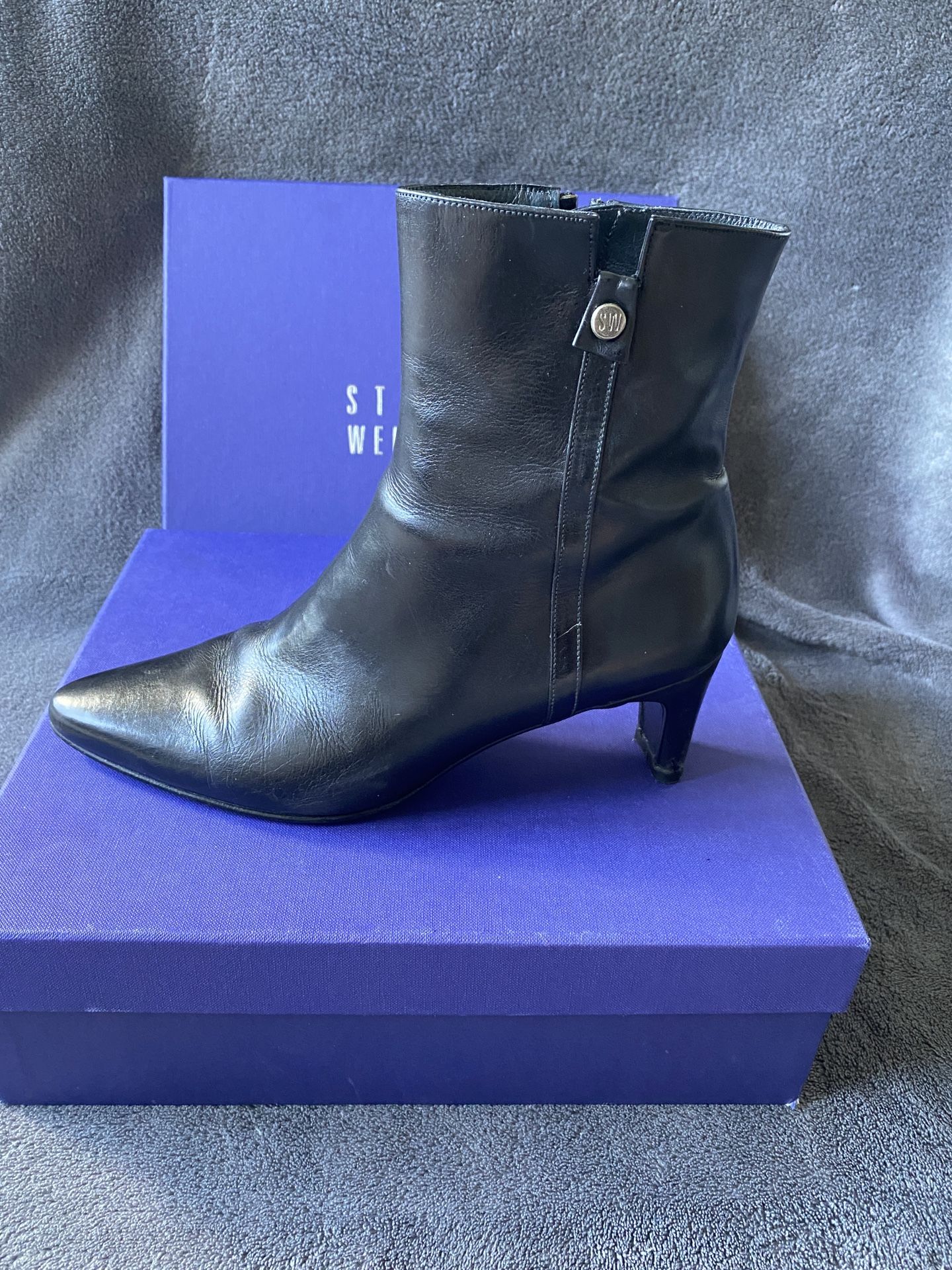 STUART WEITZMAN Black Leather Pointed Toe Bootie Size 7.5