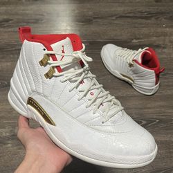 Jordan 12 Retro ‘FIBA’ 2019