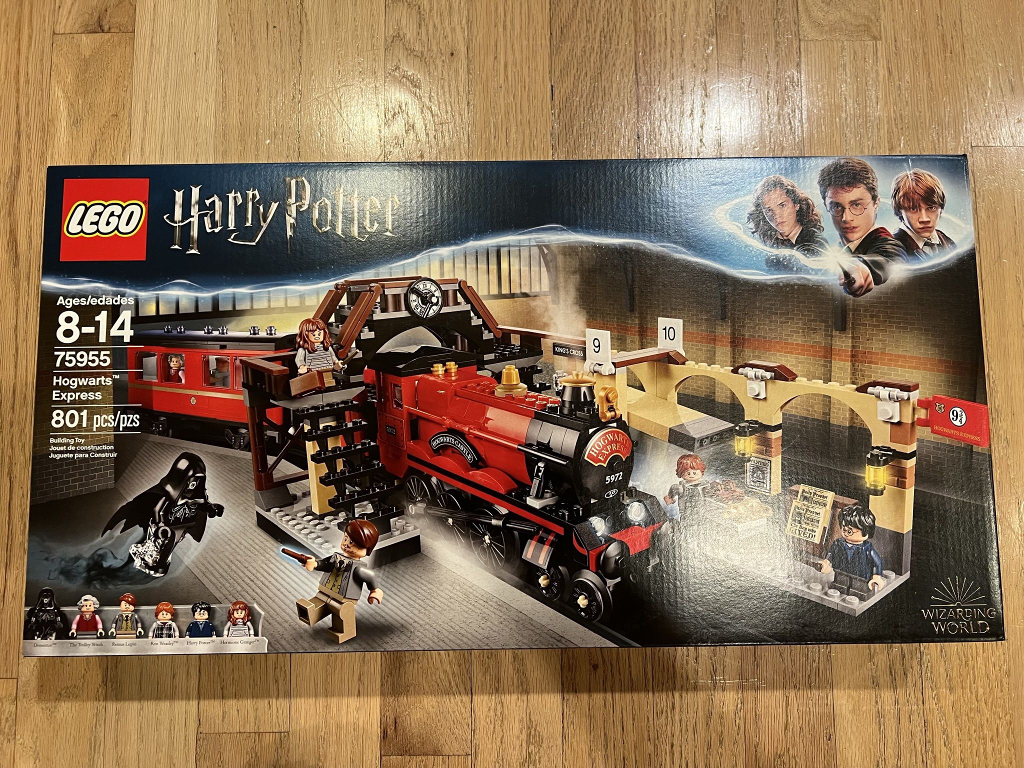 New Harry Potter Express Train LEGO 75955