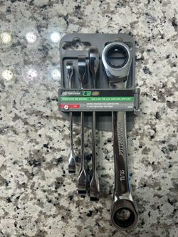 Pittsburgh 4-Piece Double Box End Wrench Set