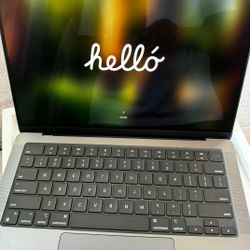 2024- M3 14 Macbook Pro - Pro Chip - 18G - 512 SSD