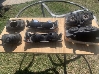 2006 Chevy 2500 HD Housing Headlight Assembly