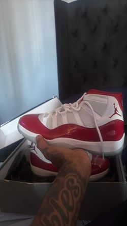 Air Jordan 11 Retro Cherry Sneakers size 9