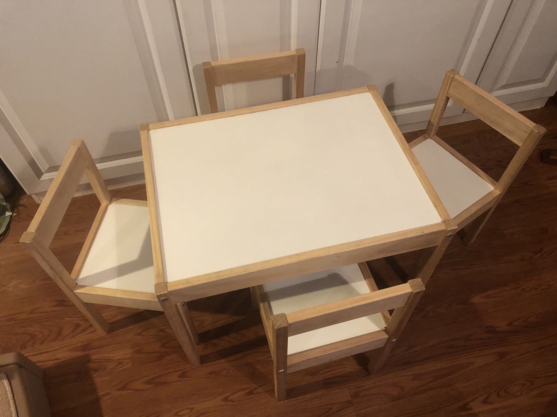 Kids table and chairs set, table measures 18” tall, 25” long, 19” wide