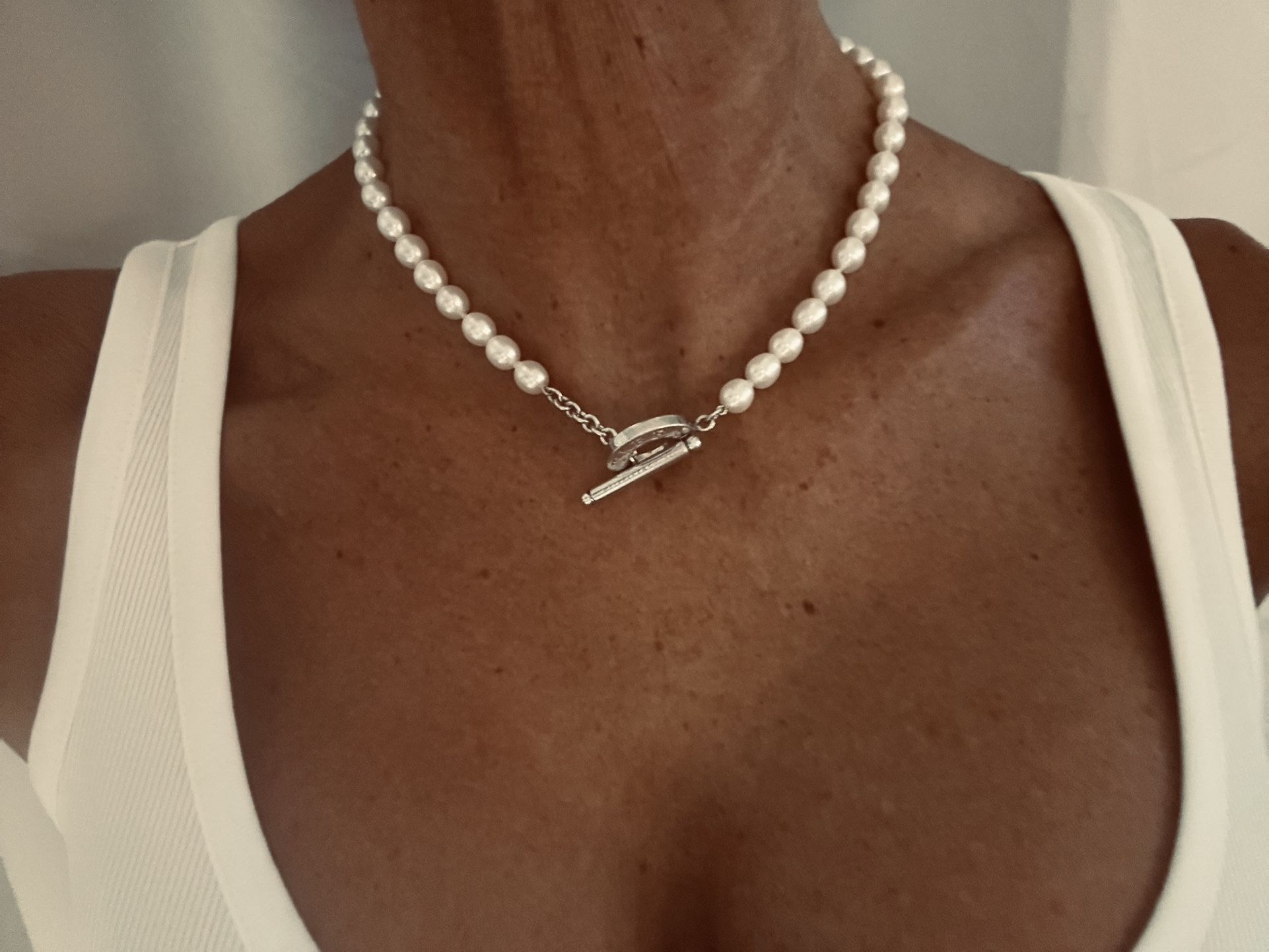 Tiffany’s Signature Toggle Pearl Necklace & Bracelet Set
