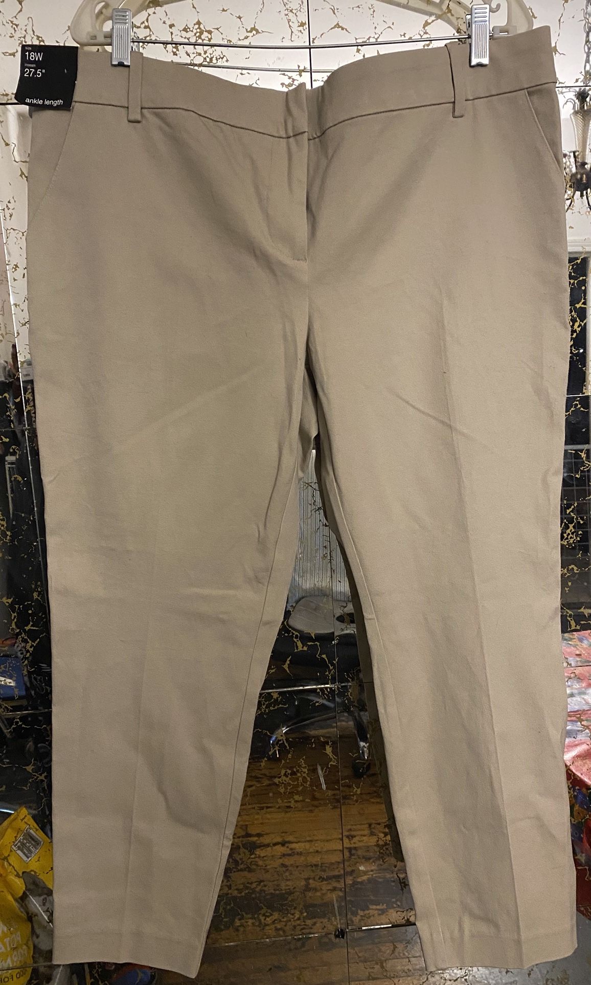 Women’s Ankle Length Pants
