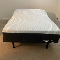 Adjustable bed and mattress