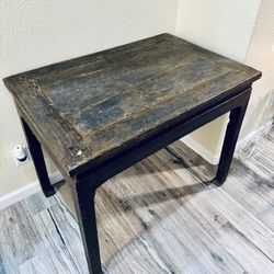 ⭐️Not Sure If It’s Chinese Old Table. P/U By ASHLAN AND TEMPERANCE IN CLOVIS 