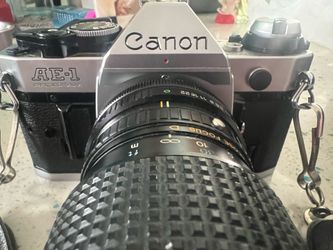 Canon AE-1 Program + Tokina 35-105mm f/3.5-4.3 (Read Description)