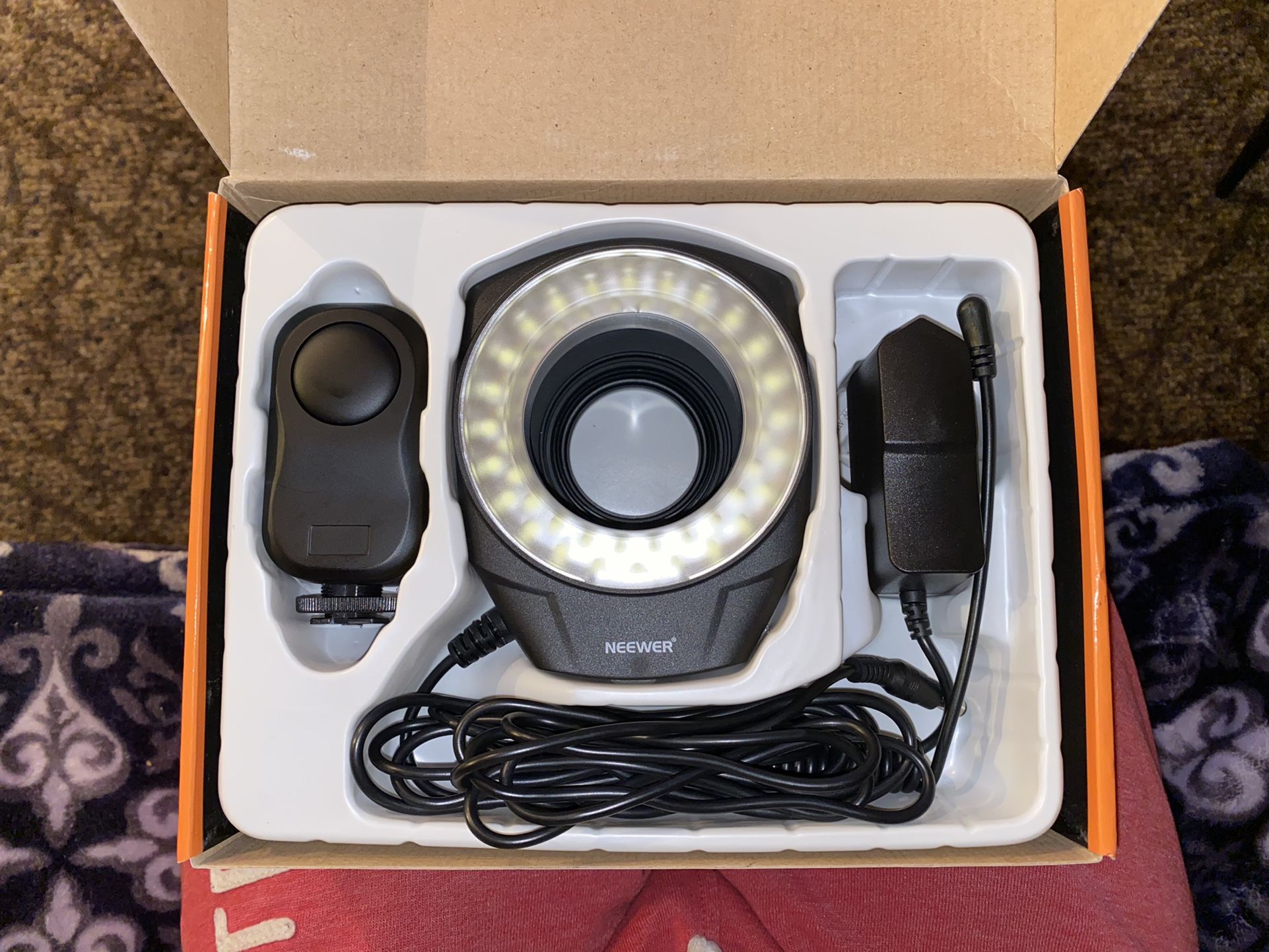 Neewer Ring 48 Camera Light