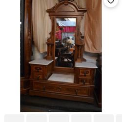 Victorian Vanity Dresser 