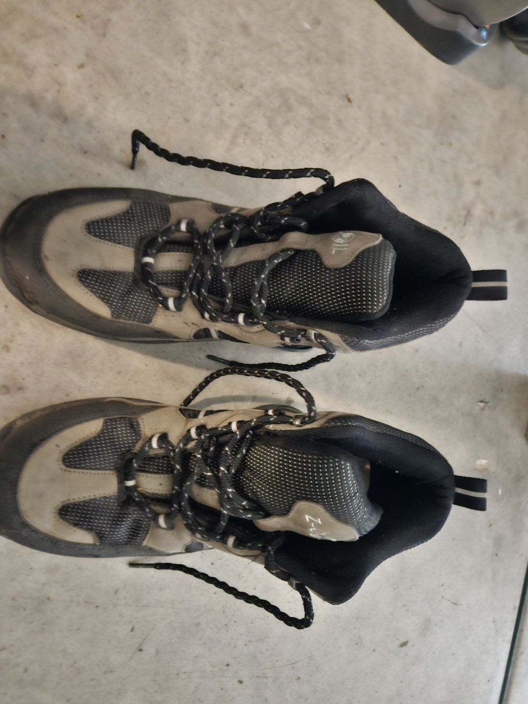Z-Coil Hiking Boots