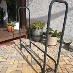 METAL LOG RACK