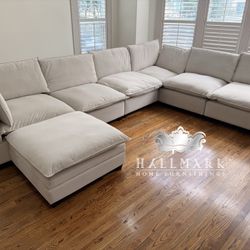 Gorgeous 7-Piece Modular Cloud Sectional Couches
