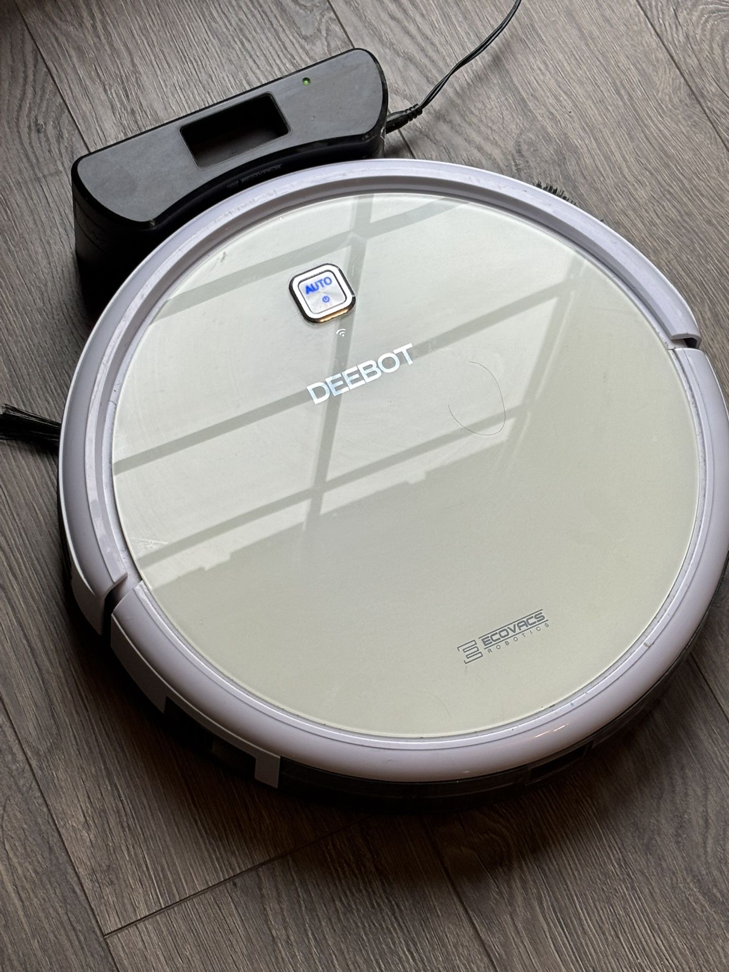 ECOVACS DEEBOT Vacuum Robot