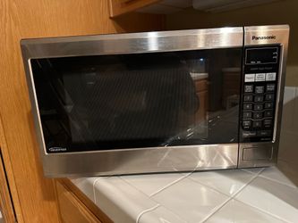 PANASONIC MICROWAVE OVEN