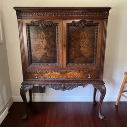 China cabinet wood with scrollwork ANTIQUE