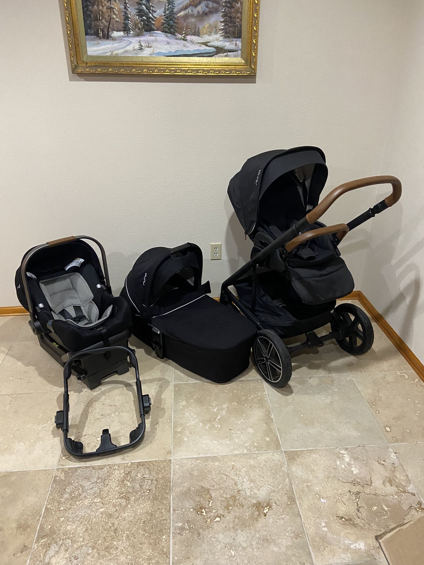 Nuna Mixx Next Stroller With Bassinet And Car Seat