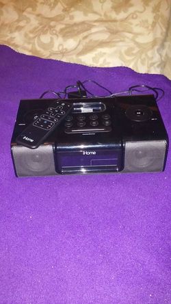 IHOME DUAL CHARGING DOCK AND RADIO