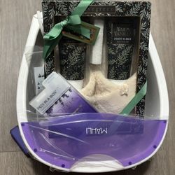 Brand New In-Home Pedicure Kit
