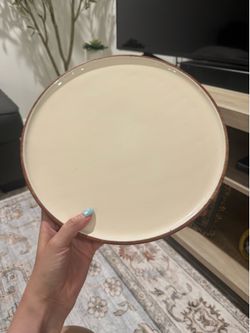 Wooden platter with ceramic coating surface