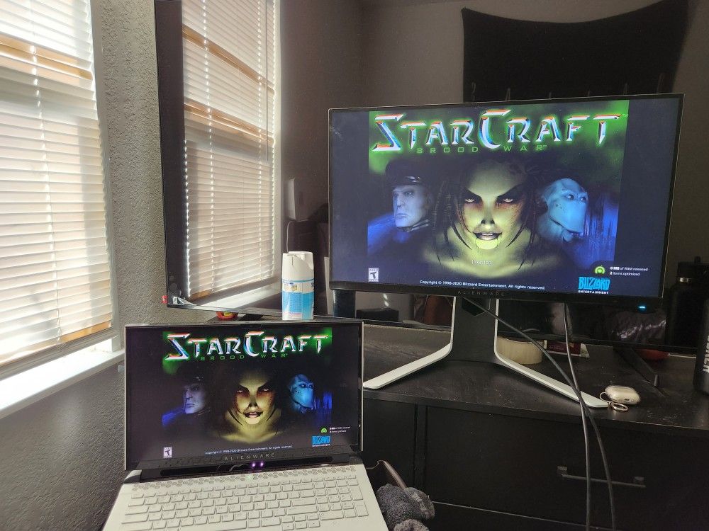 Selling Alienware Monitor "27