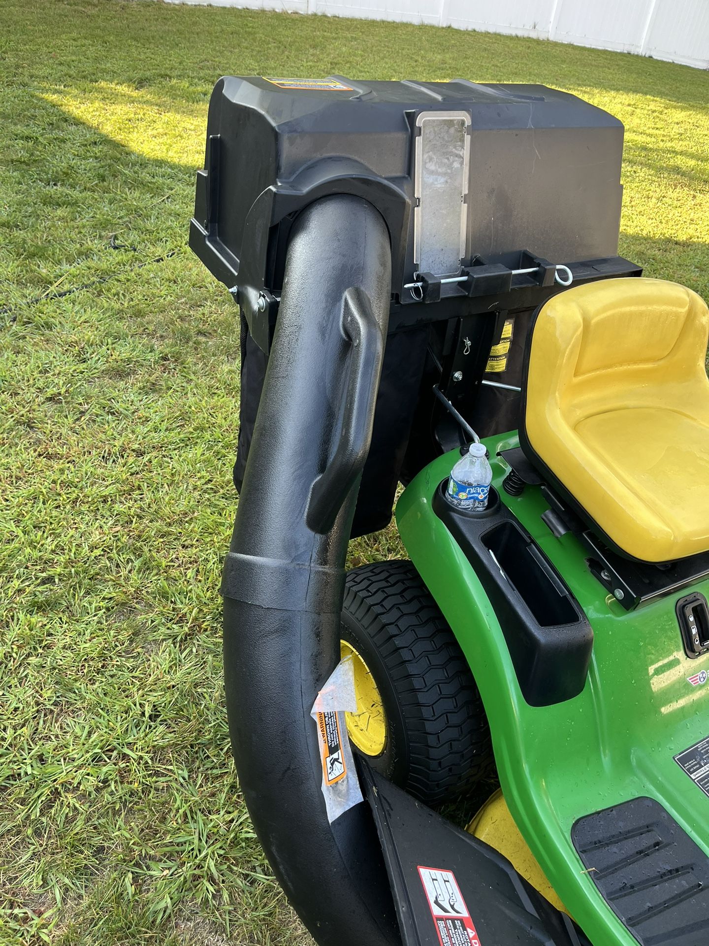 John Deer Bagger