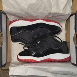 Jordan 11 LOW (TD) Size 8C (BRAND NEW!)