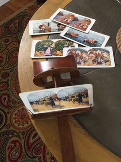 Viewer w/100 plus slides of Japan photos of soldier and landscaping of Japan