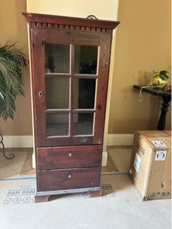 Display Curio Cabinet