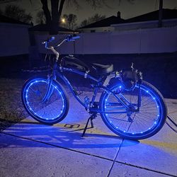 Brand new 29 inch genesis GX7 63cc 2 stroke friction drive motorized bicycle