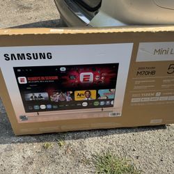 Samsung 55" Min LED M7OH Series Smart 4k