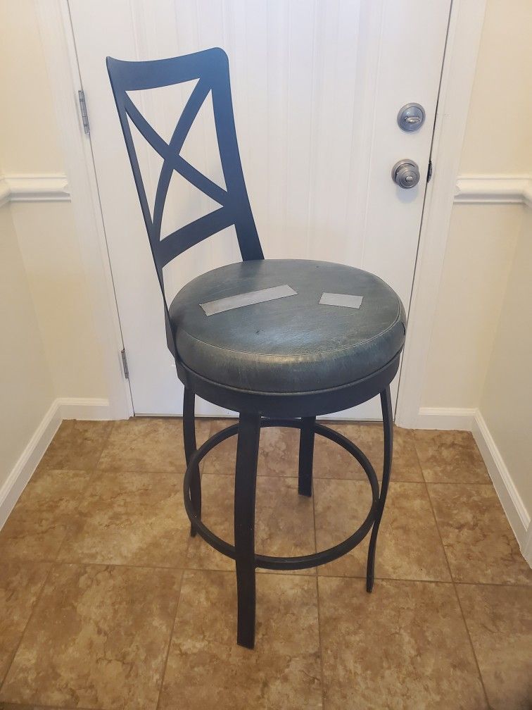 Workbench Stool Swivel Chair HEAVY Iron Vintage Workshop Stool