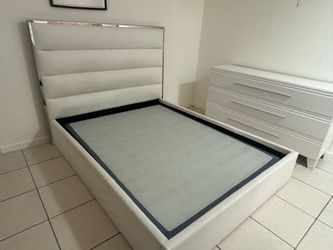 Queen bed