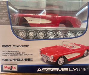 Maisto 1957 Corvette Die-Cast Model Kit