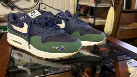[DV3887-400] Womens Nike Air Max 1 (W) 'size 10Gorge Green'