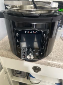 BRAND NEW INSTANT POT