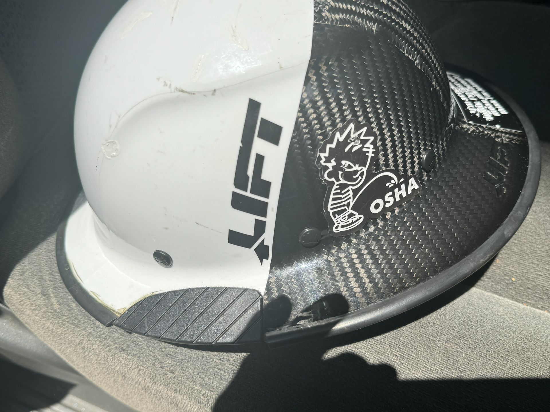 Lift Carbon Fiber Hardhat