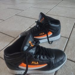 FILA Shoes Like New 