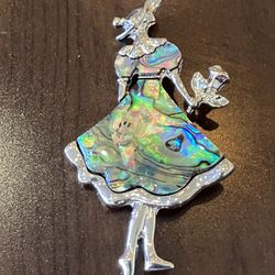 New Natural albalone Lady With Flowers Brooch Pin